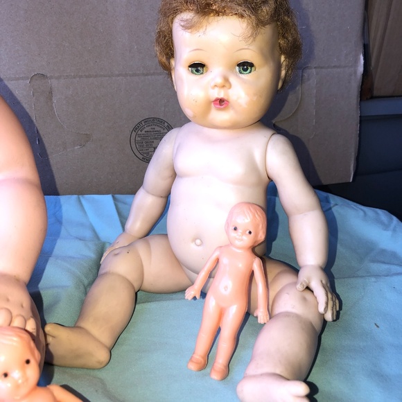 6 pc X-Large to Small~Creepy Weird Vintage Baby Dolls Lot~Halloween Decor Props - Picture 4 of 11